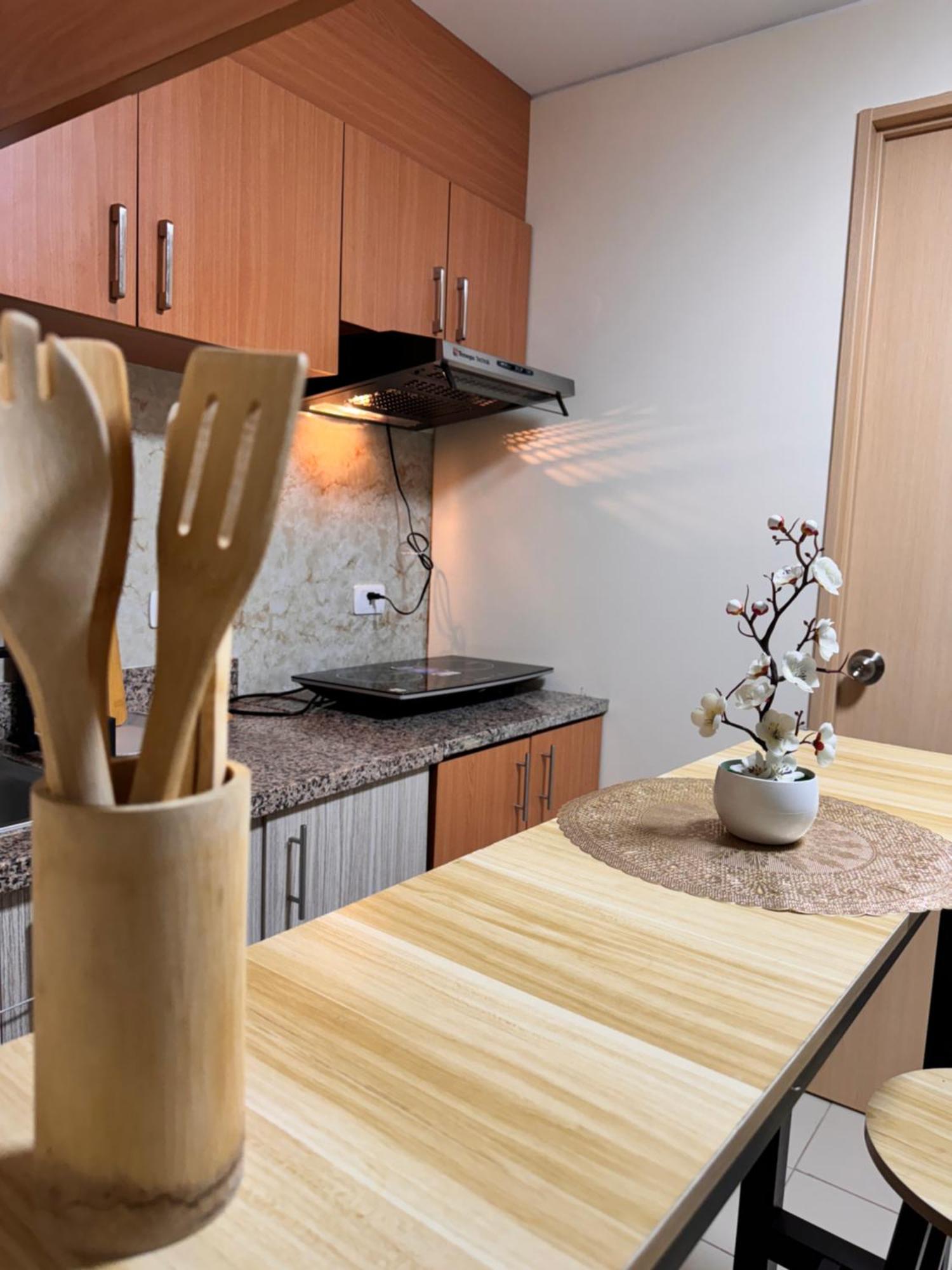Vr Homes Pasig City Екстер'єр фото
